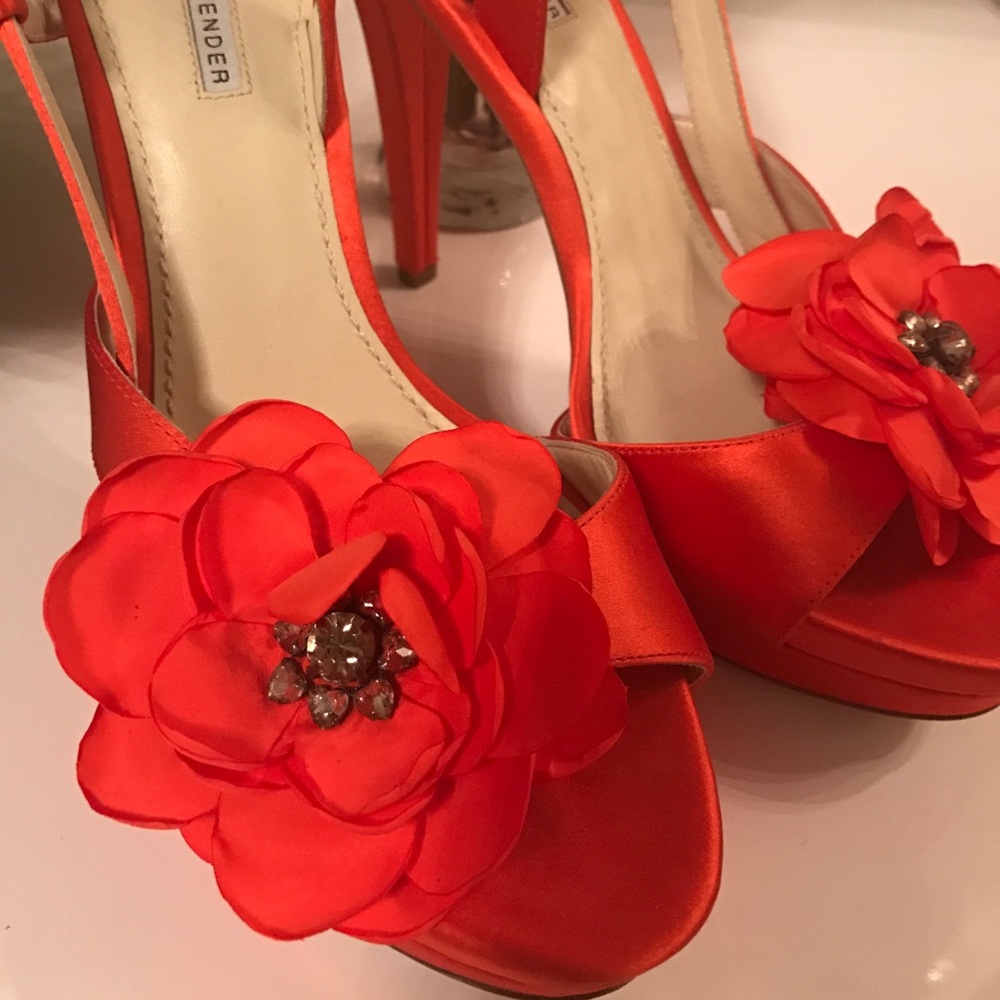 Meet your Posher, Hilda